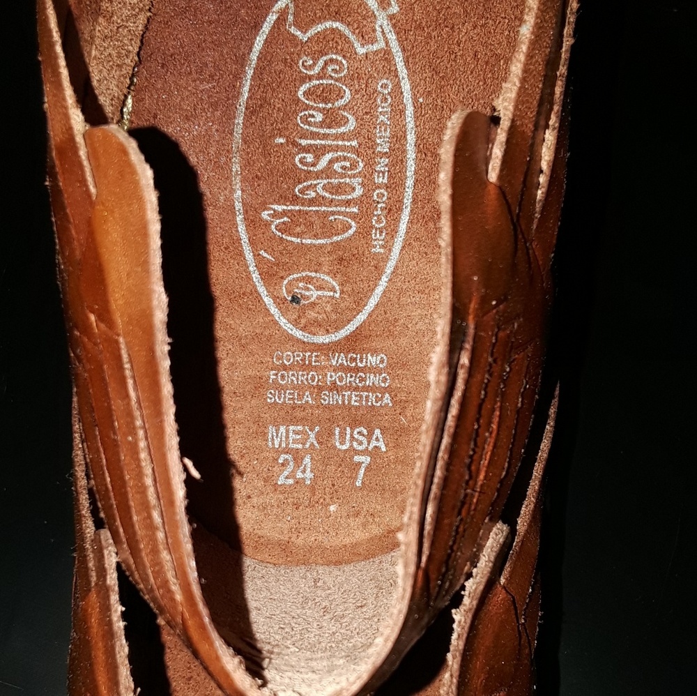 Sandals - Picture 5 of 5